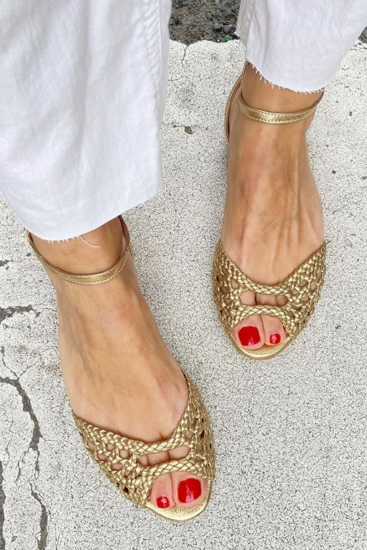 Isadora - Sandalias Doradas Trenzadas