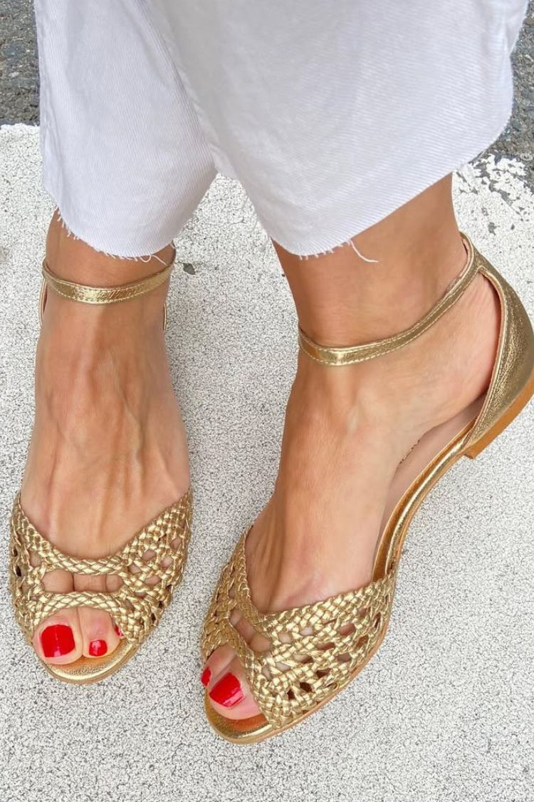 Isadora - Sandalias Doradas Trenzadas