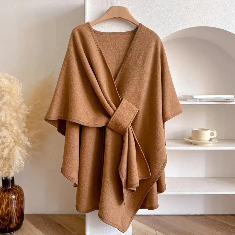 Langer Poncho Schal